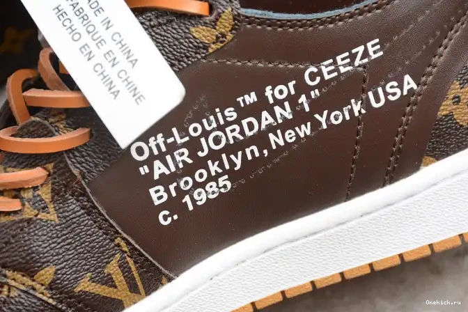 One Kick Off-Louis AJ1 1 Air x AQ0818-158 Jordan OW 0526